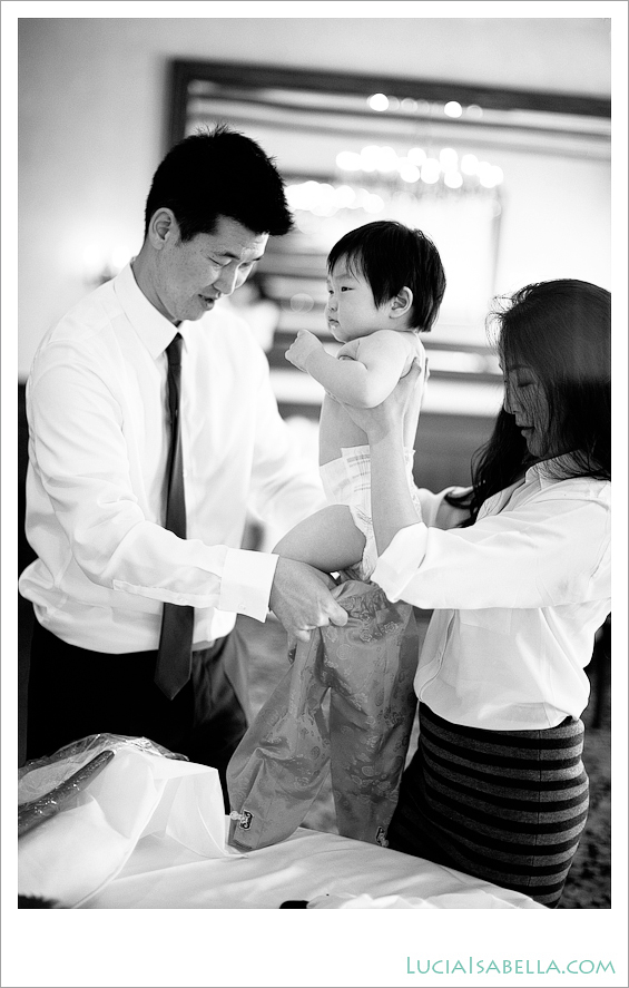 17-Baby-Birthday-Maggianos-Traditional-Korean-Outfit-01