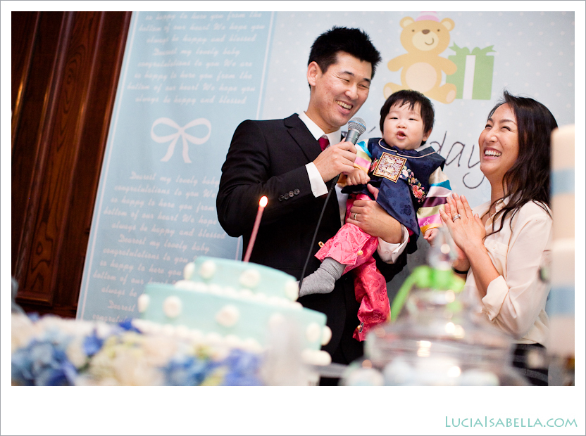 24-Baby-Birthday-Maggianos-Bellagio-Flofe-Flower-Cake