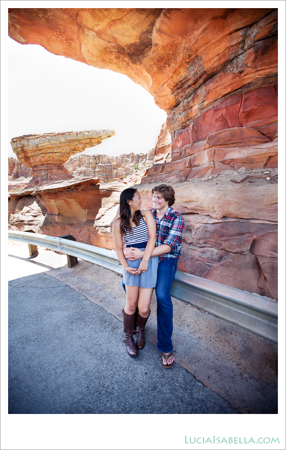 Disneyland-California-Adventure-Radiator-Springs-Engagement-Photo-12