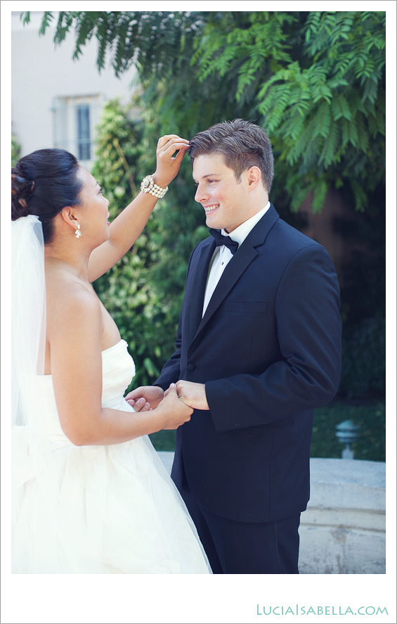 Saint-Finbar-Church-Burbank-Wedding-First-Look 11-02